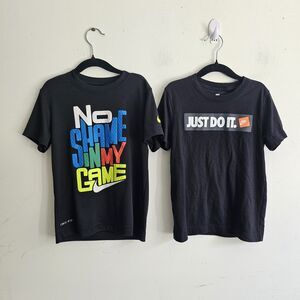 Boys 2 Nike T-Shirts Lot Size M 5/6 Black EUC  Lot of 2 Nike T-shirts